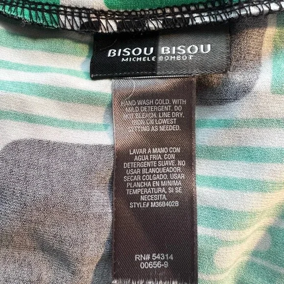 Bisou Bisou Womens Geo Green Large Wrap Dress fits Large - Picture 4 of 4